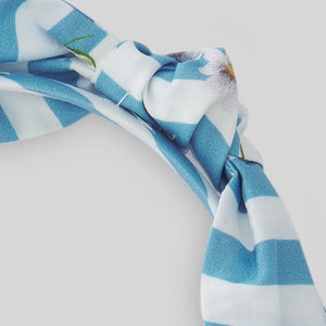 Diadema rayas azul y blanca estampado margaritas. Paz Rodriguez