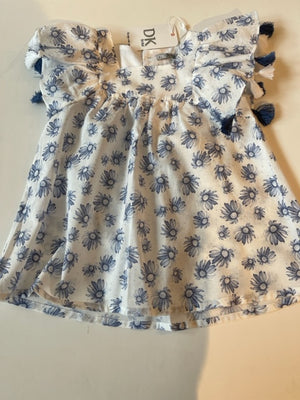 Top niña estampado de margaritas azules con manga volante "Menina" . Dr Kid